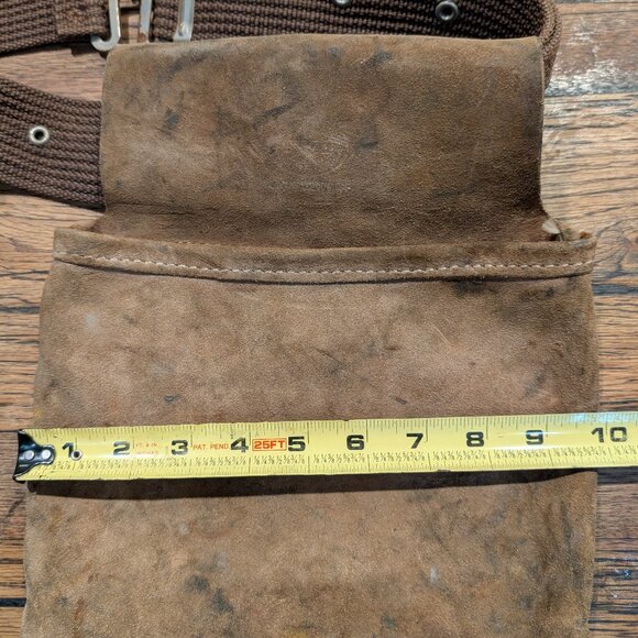Lot of (2) Vintage Heavy Cowhide and Leather Tool/Carpenter/Fence Builder Belts - Picture 7 of 10